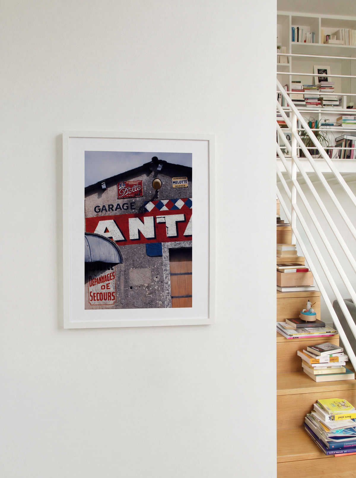 Garage Antar, Normandie, France, 2025